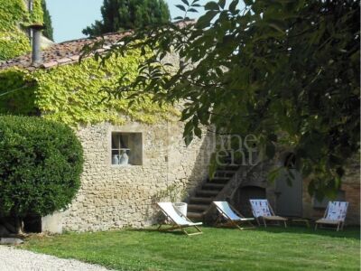 Exceptionnelle Demeure du XVIII°et son Domaine agricole