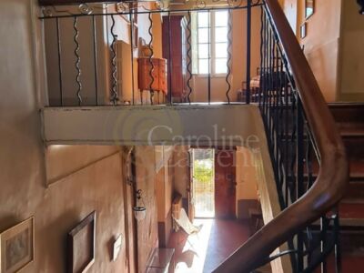 Exceptionnelle Demeure du XVIII°et son Domaine agricole