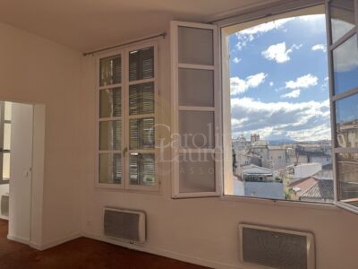 Aix - Centre historique  2 pièces