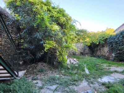 Rez de jardin au cœur de Rognes