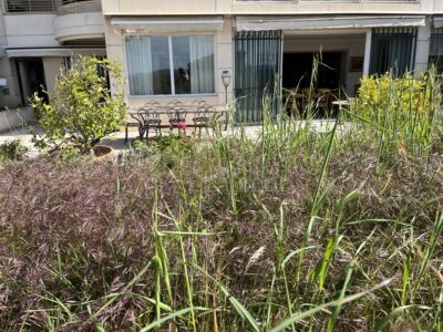 Appartement avec terrasses et jardin