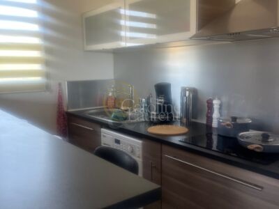 Puyricard 2 pièces dernier étage